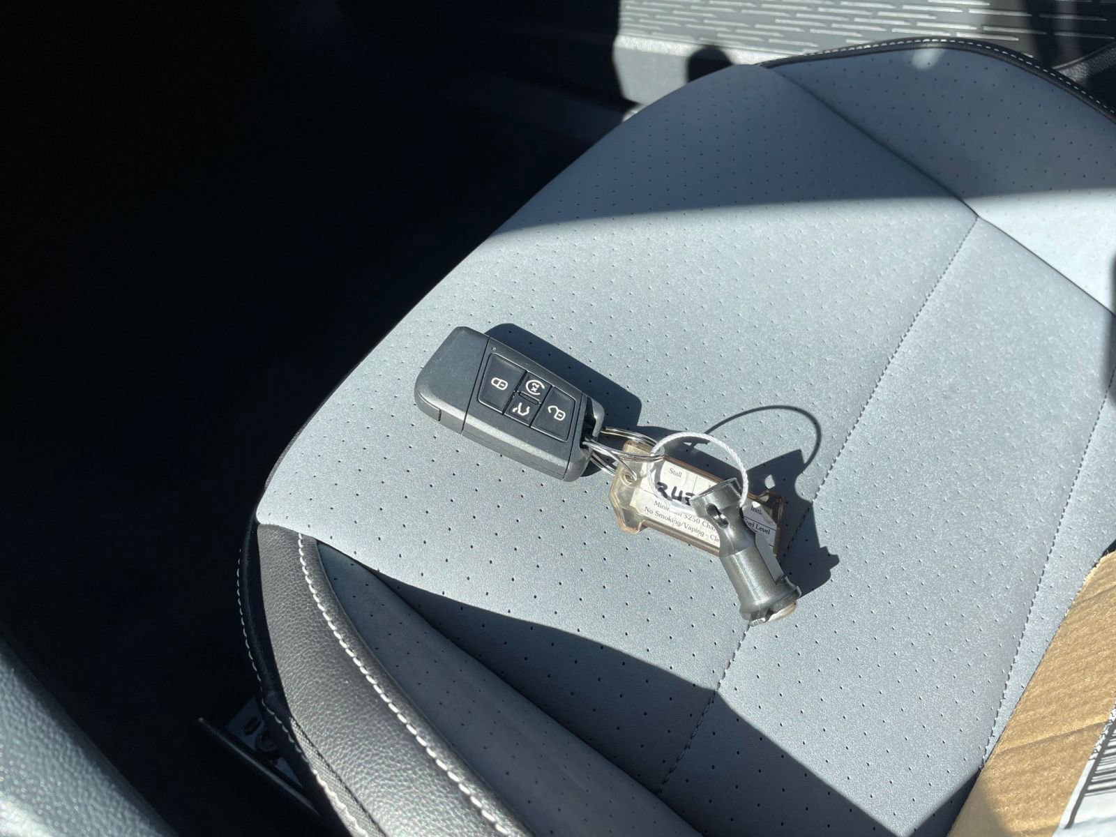 Thumbnail: 2025 Volkswagen Jetta - 22