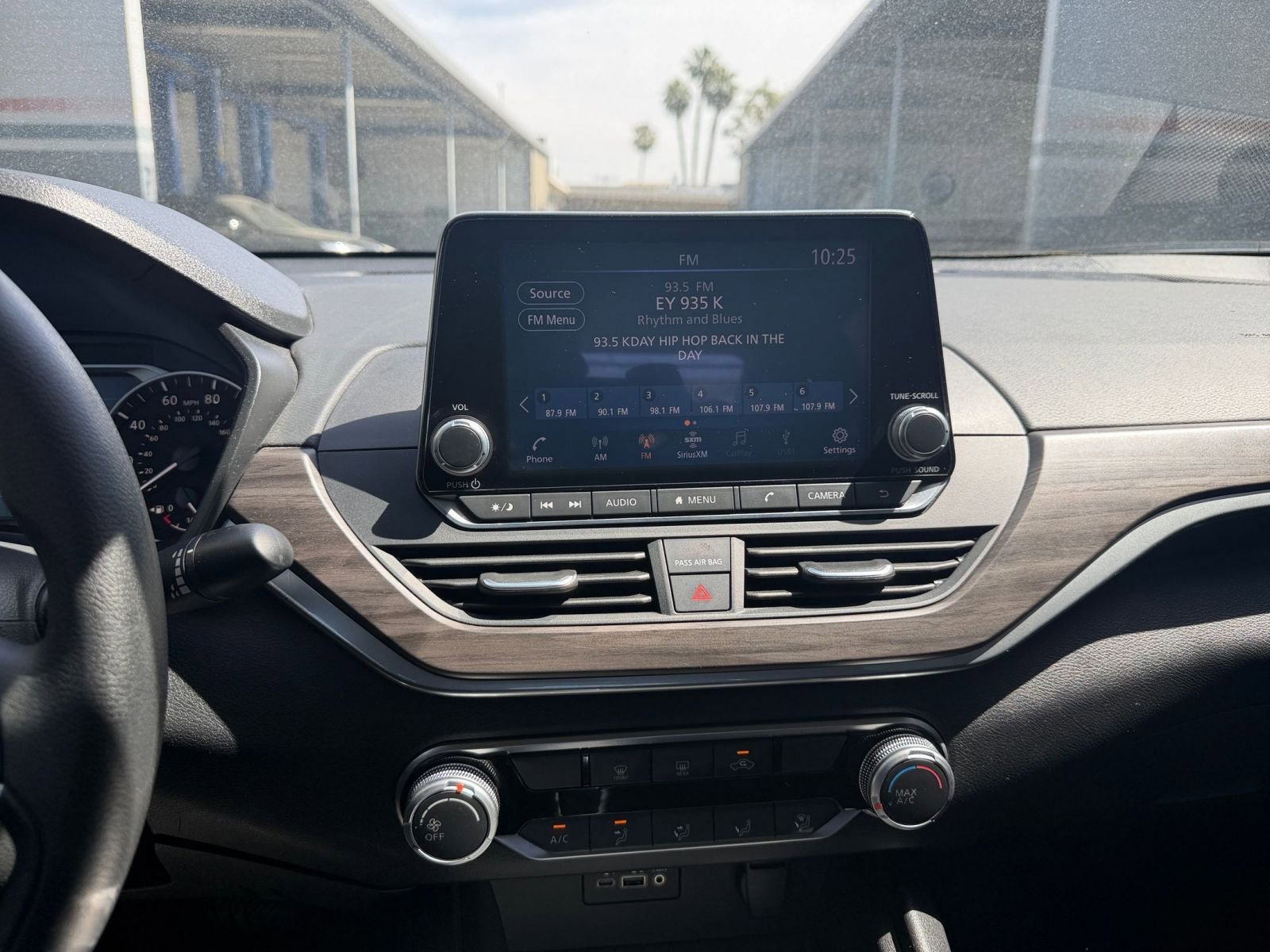 Thumbnail: 2025 Nissan Altima - 17