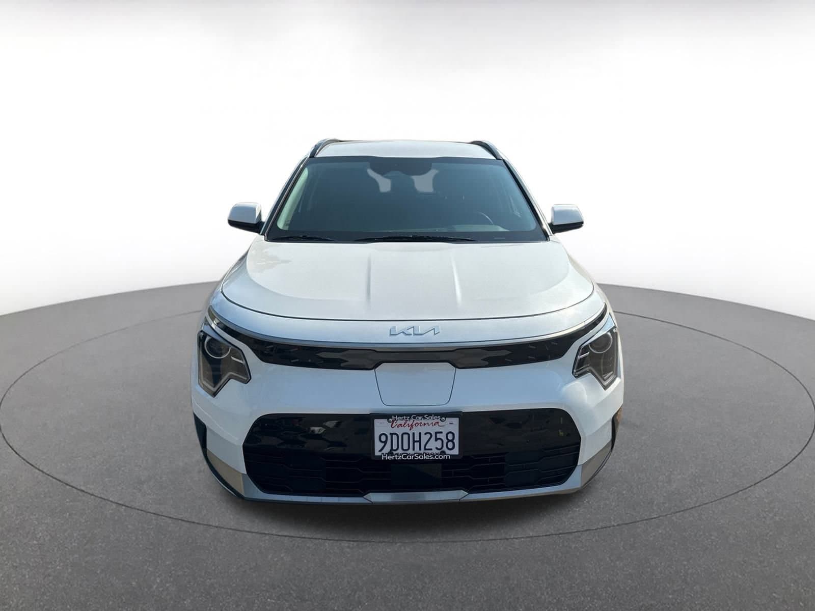 Thumbnail: 2023 Kia Niro - 2
