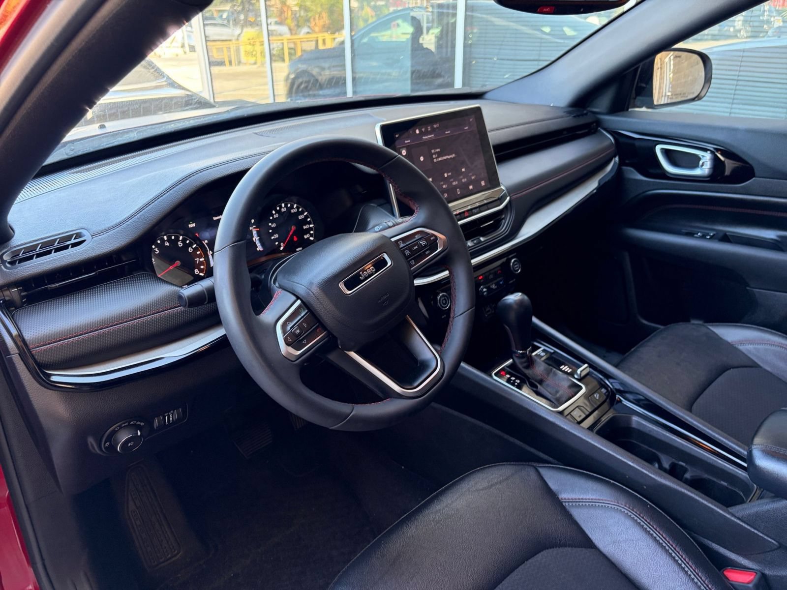 Thumbnail: 2025 Jeep Compass - 33