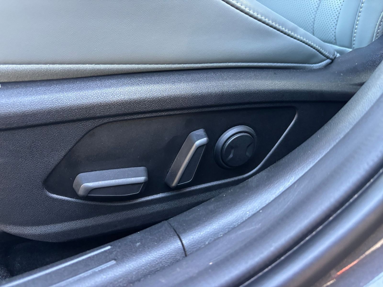 Thumbnail: 2025 Hyundai Elantra - 23