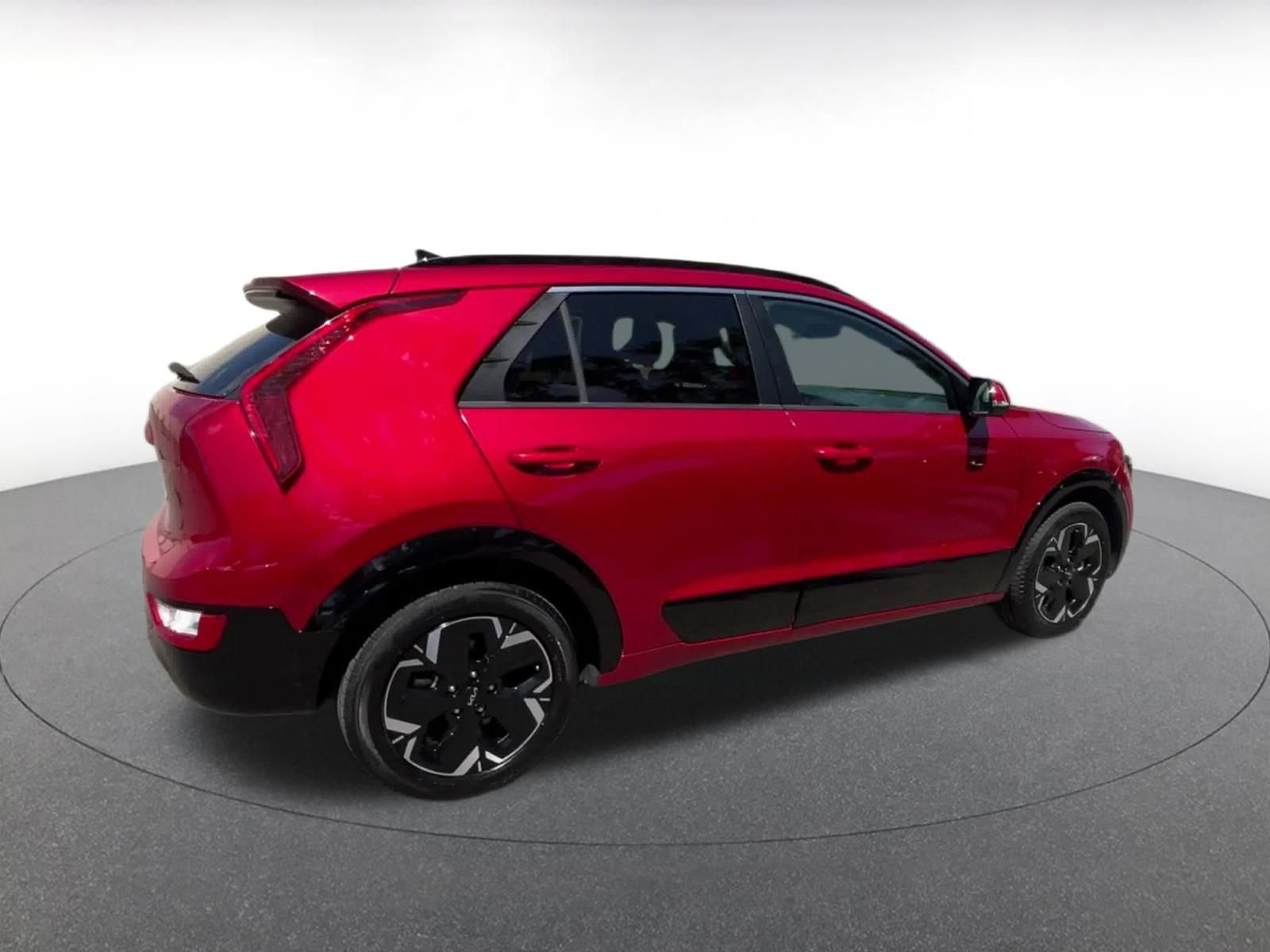 Thumbnail: 2023 Kia Niro - 14