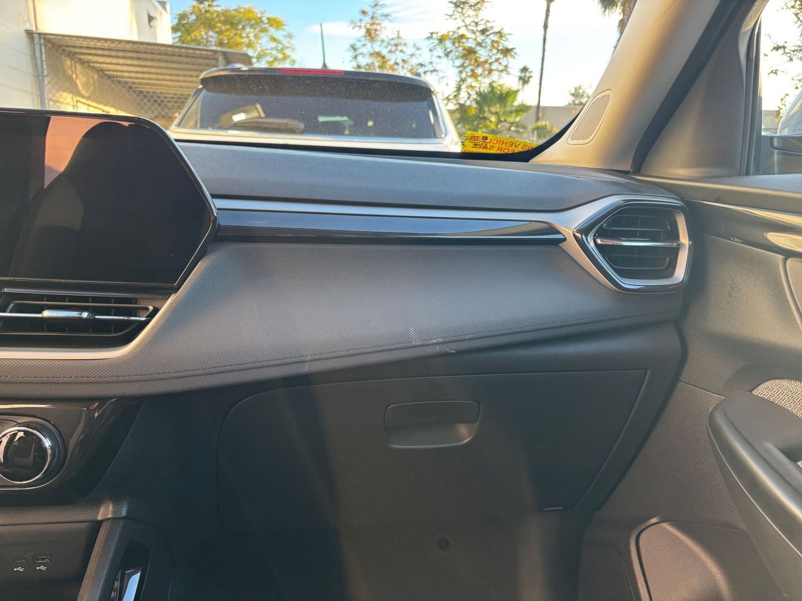 Thumbnail: 2025 Chevrolet TrailBlazer - 35