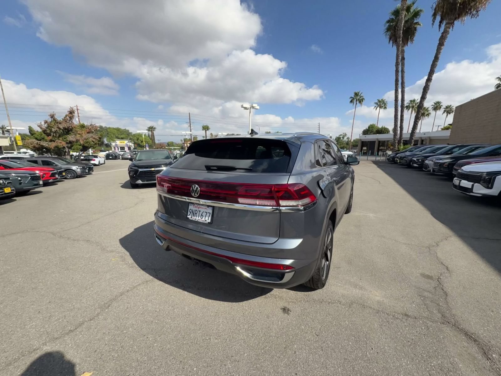 Thumbnail: 2025 Volkswagen Atlas - 14