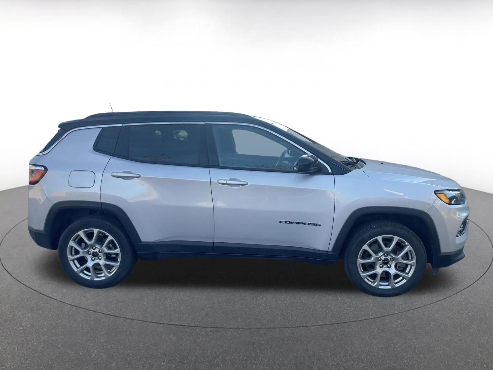 Thumbnail: 2025 Jeep Compass - 16