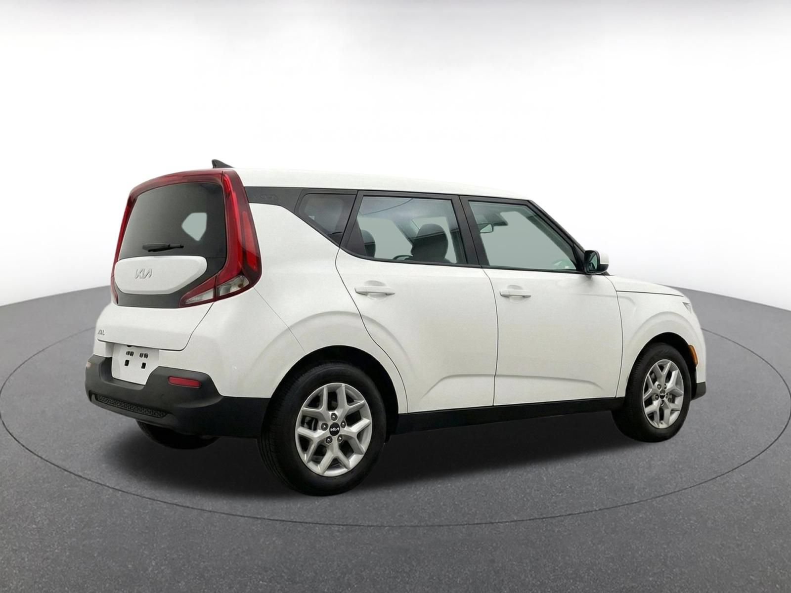 Thumbnail: 2025 Kia Soul - 9