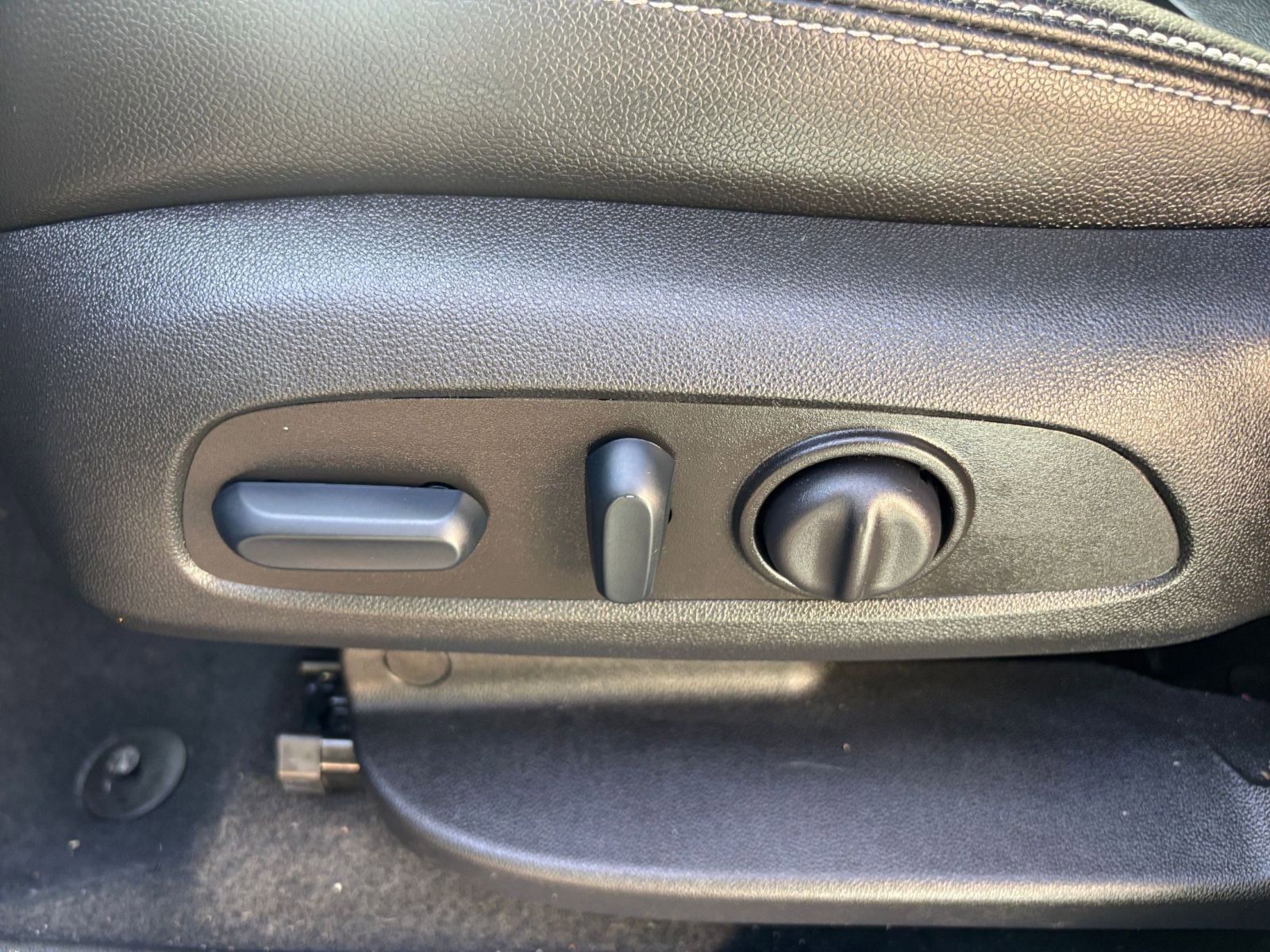 Thumbnail: 2024 GMC Terrain - 23