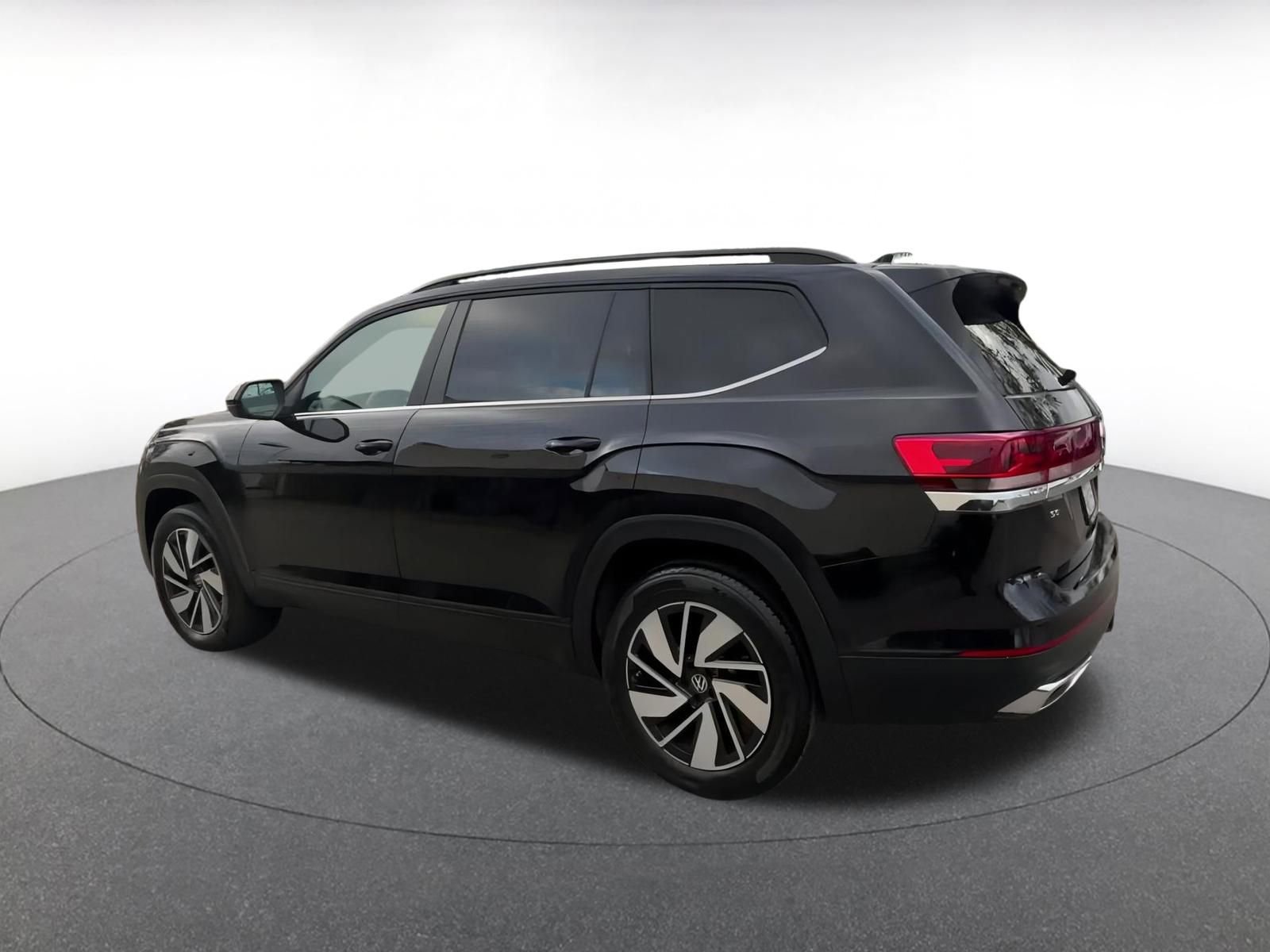 Thumbnail: 2025 Volkswagen Atlas - 10