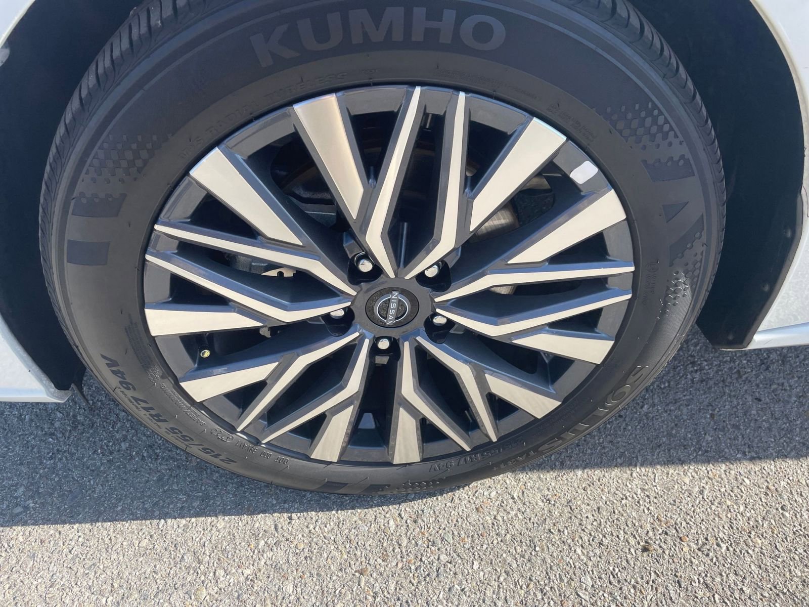 Thumbnail: 2025 Nissan Altima - 30