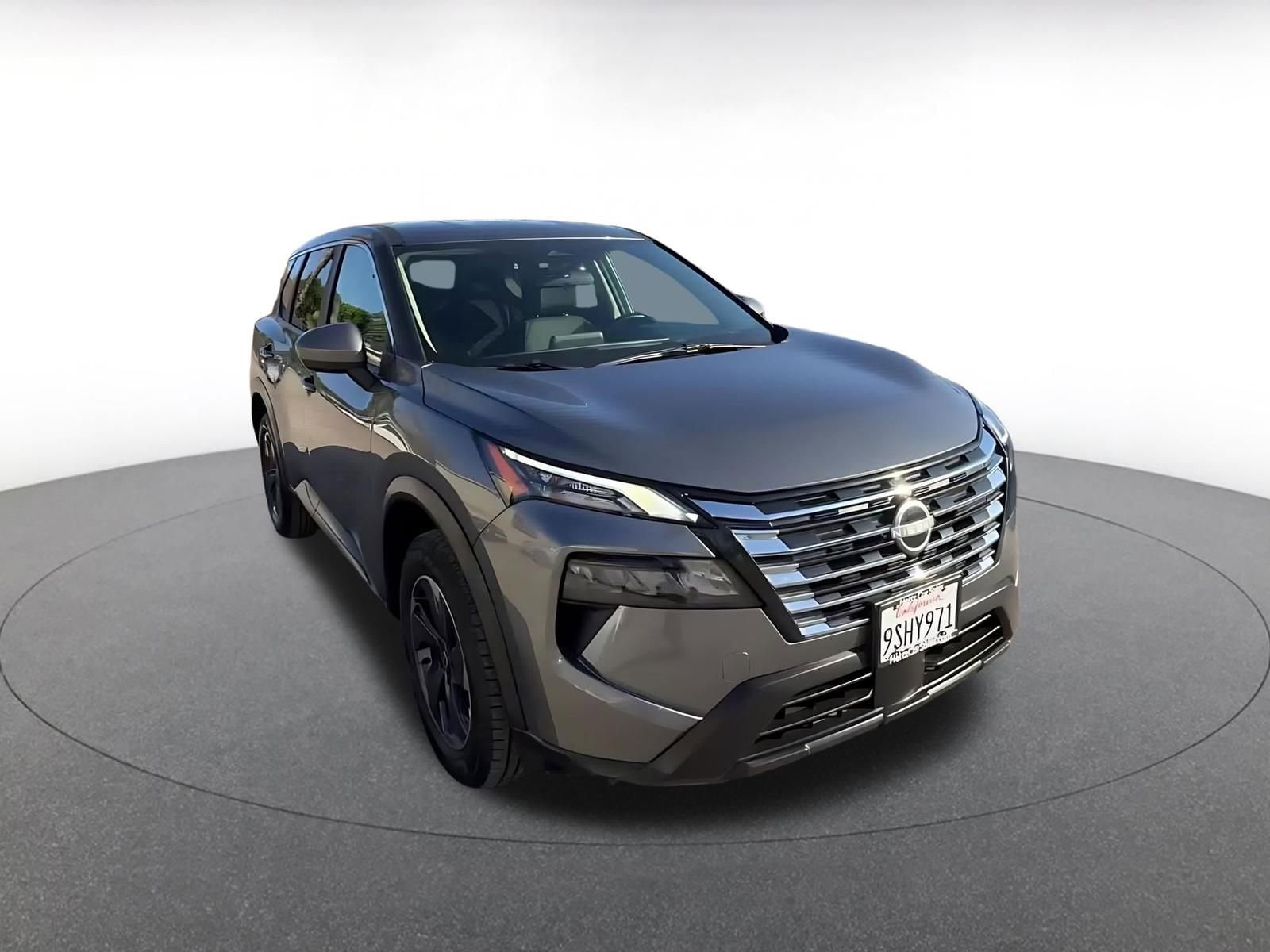 Thumbnail: 2025 Nissan Rogue - 3