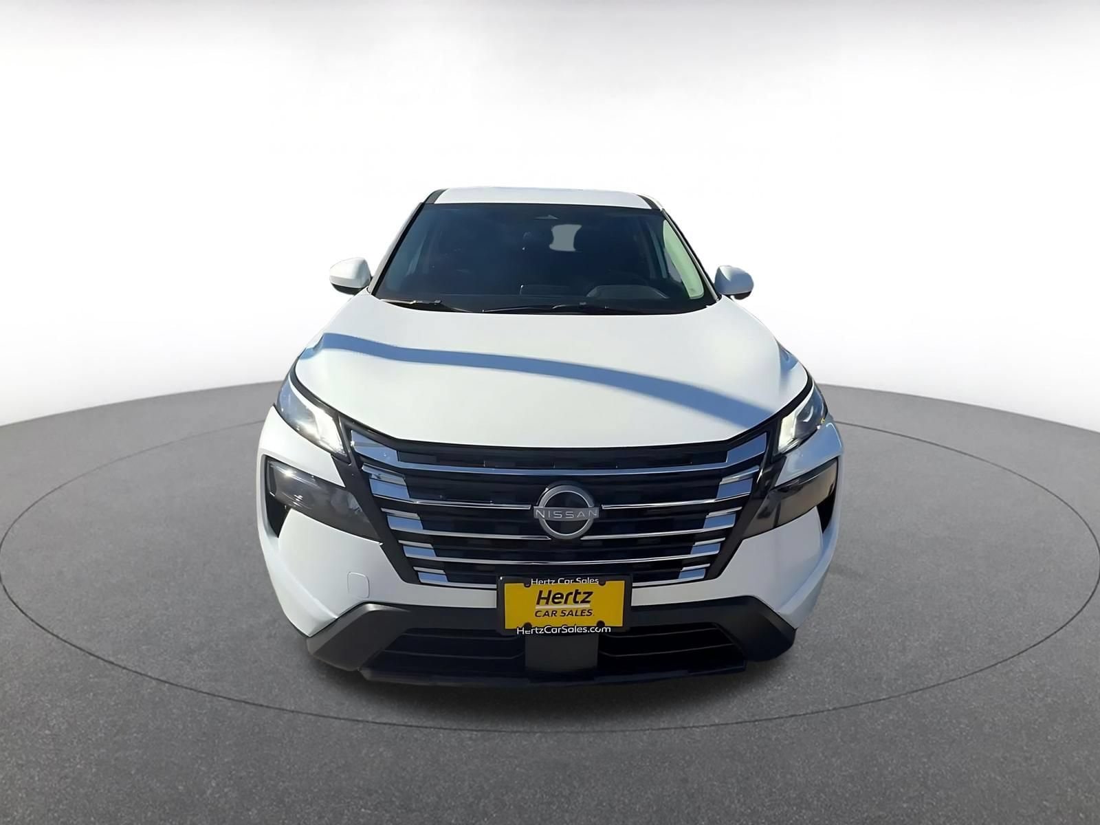 Thumbnail: 2025 Nissan Rogue - 3