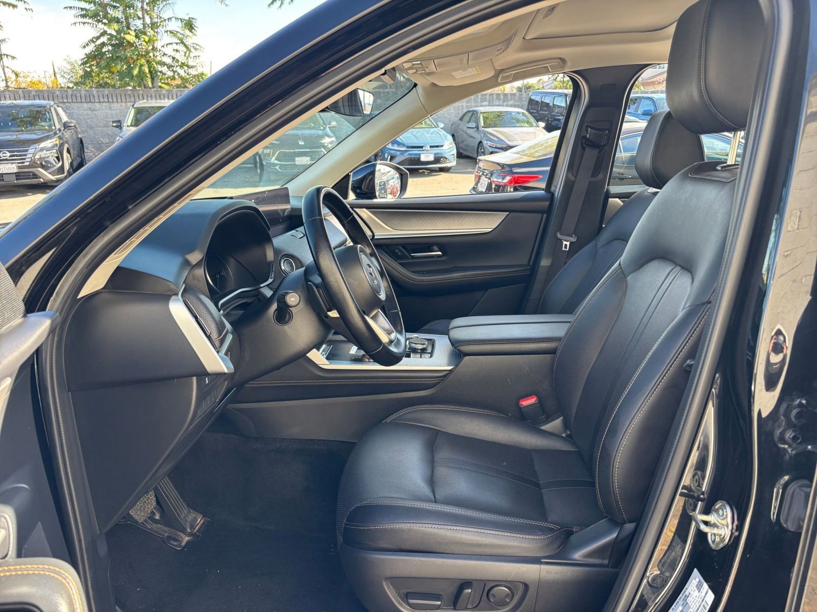 Thumbnail: 2025 Mazda CX-90 - 28