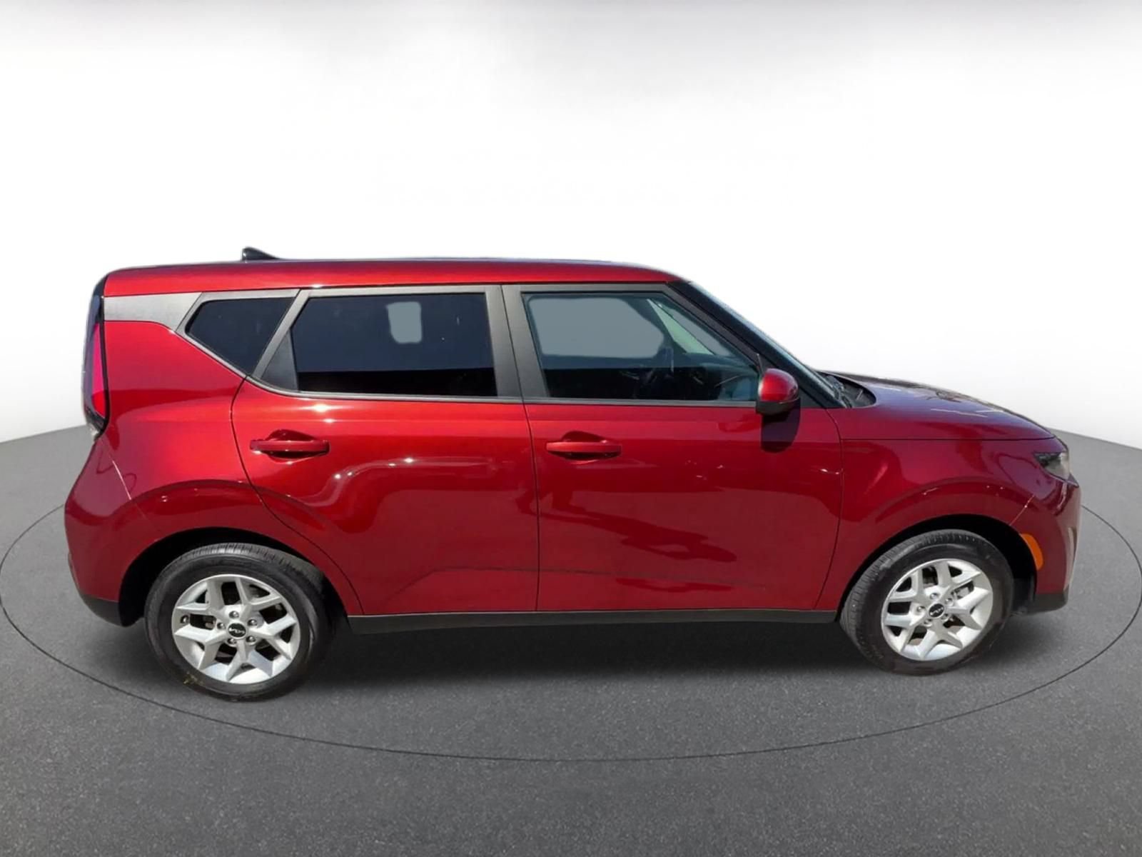 Thumbnail: 2025 Kia Soul - 15