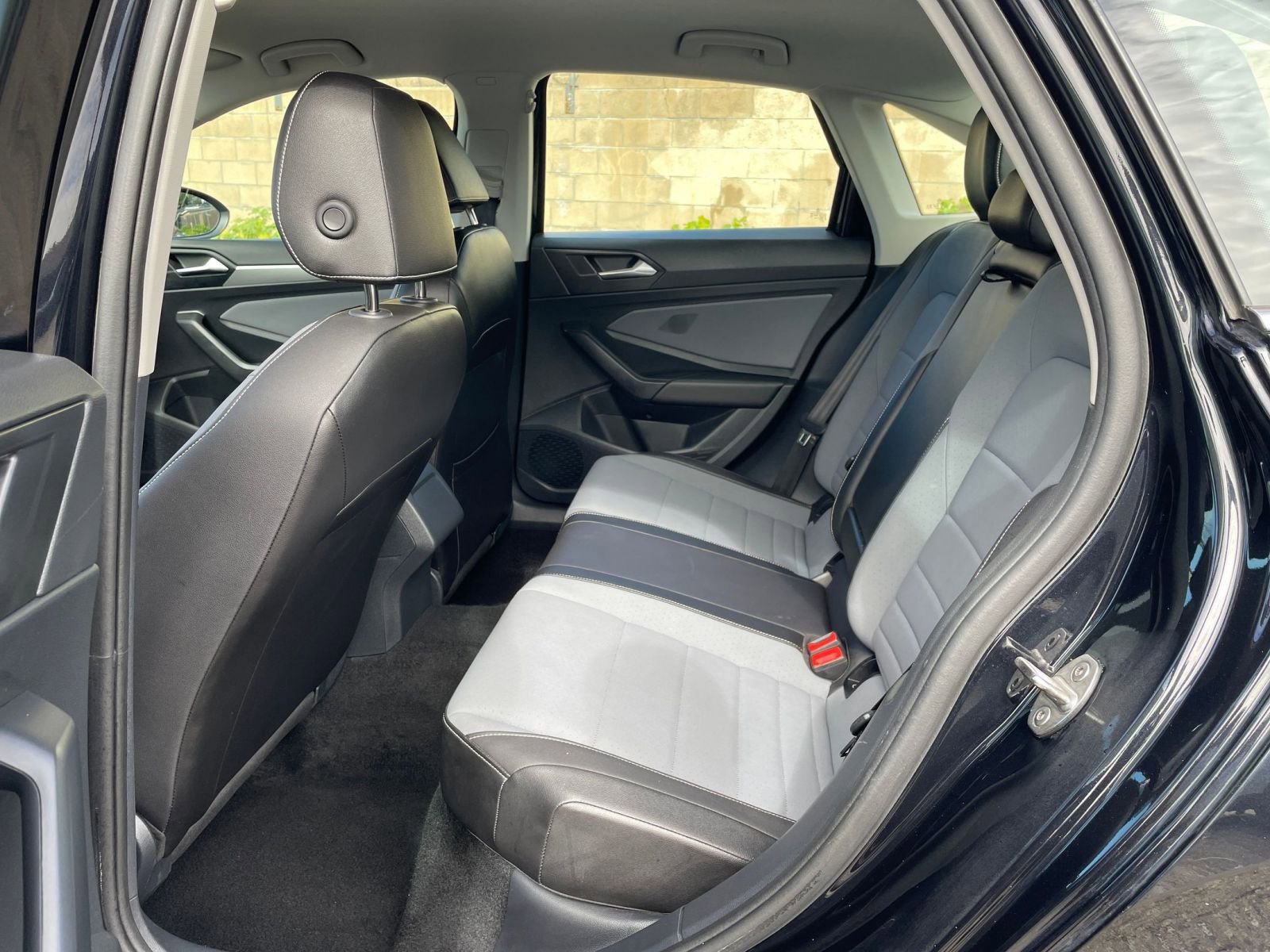 Thumbnail: 2025 Volkswagen Jetta - 27