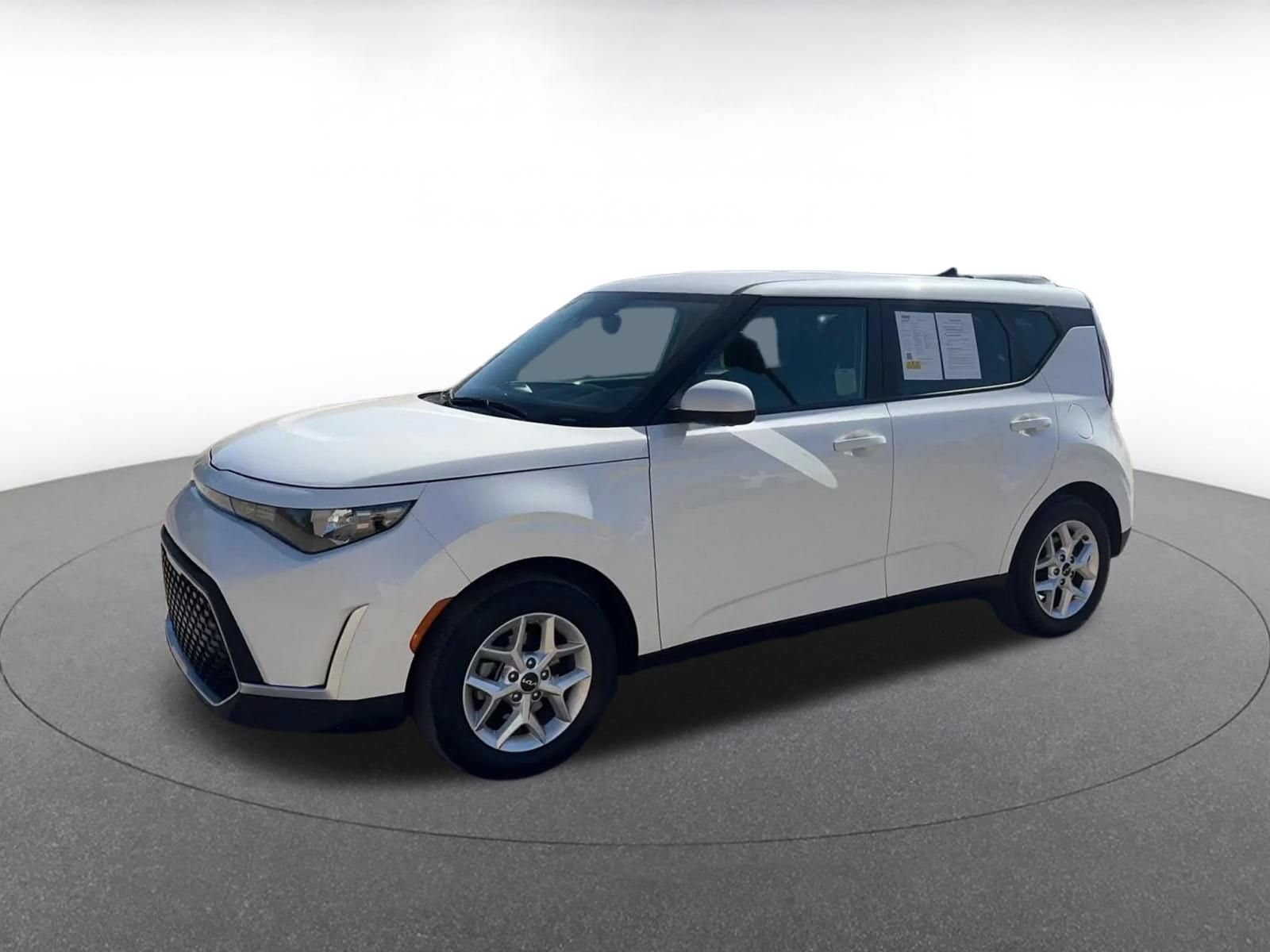 Thumbnail: 2025 Kia Soul - 8