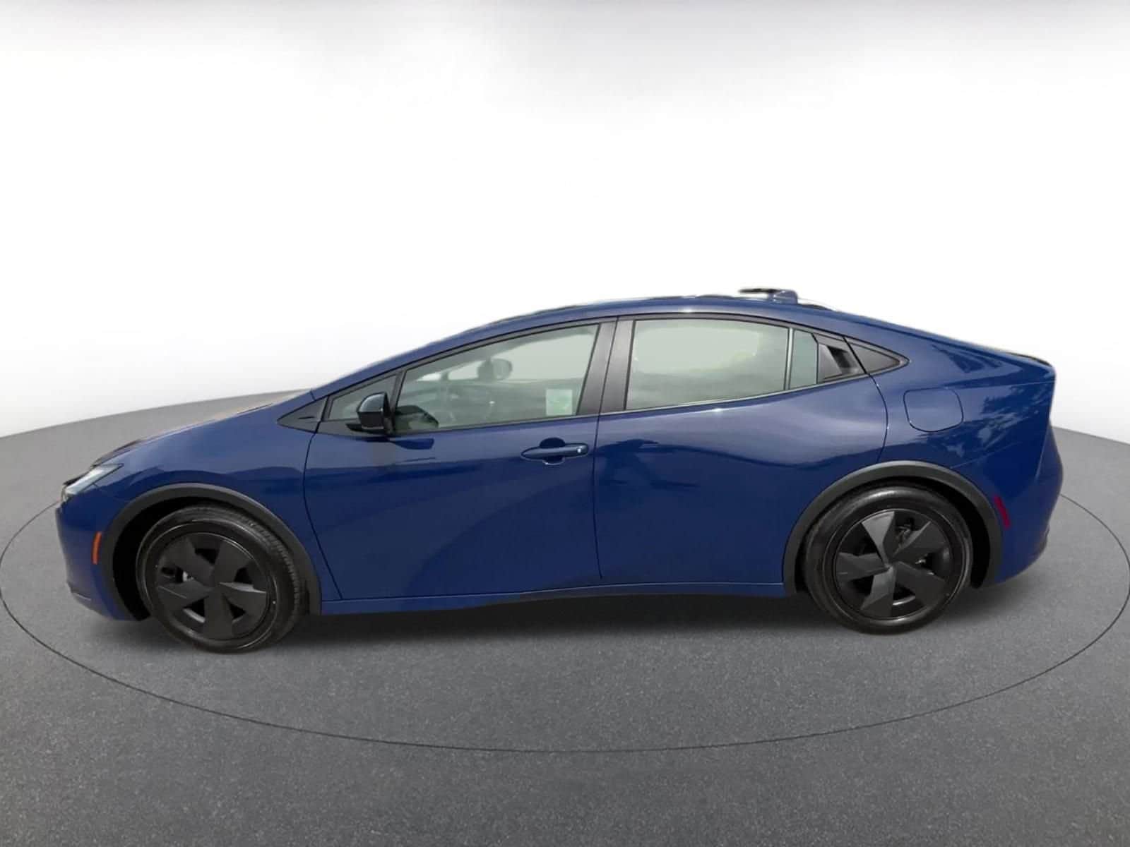 Thumbnail: 2025 Toyota Prius - 9