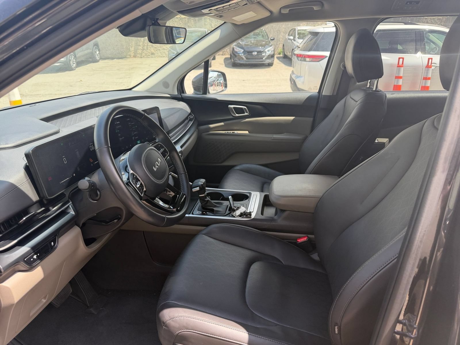 Thumbnail: 2026 Kia Carnival - 29