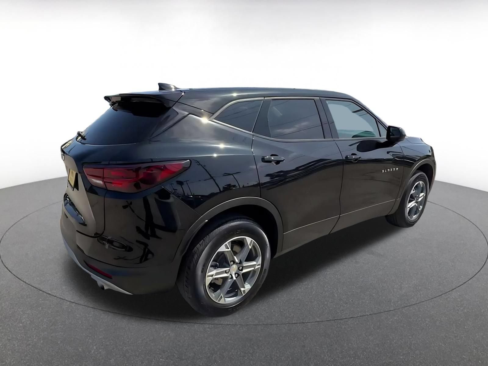 Thumbnail: 2025 Chevrolet Blazer - 14
