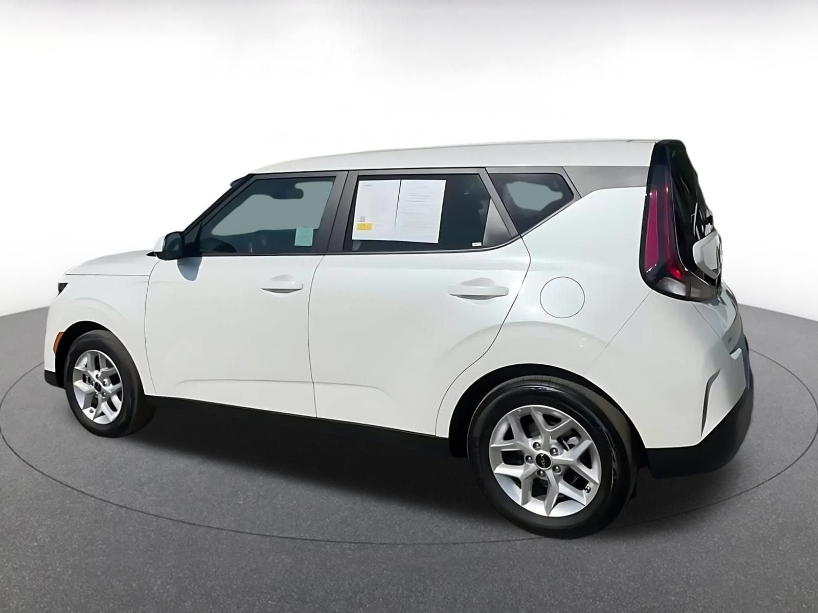 Thumbnail: 2025 Kia Soul - 10