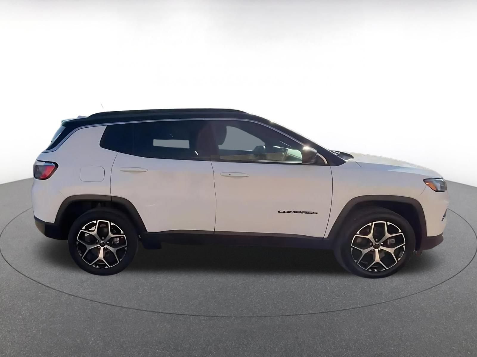 Thumbnail: 2025 Jeep Compass - 16