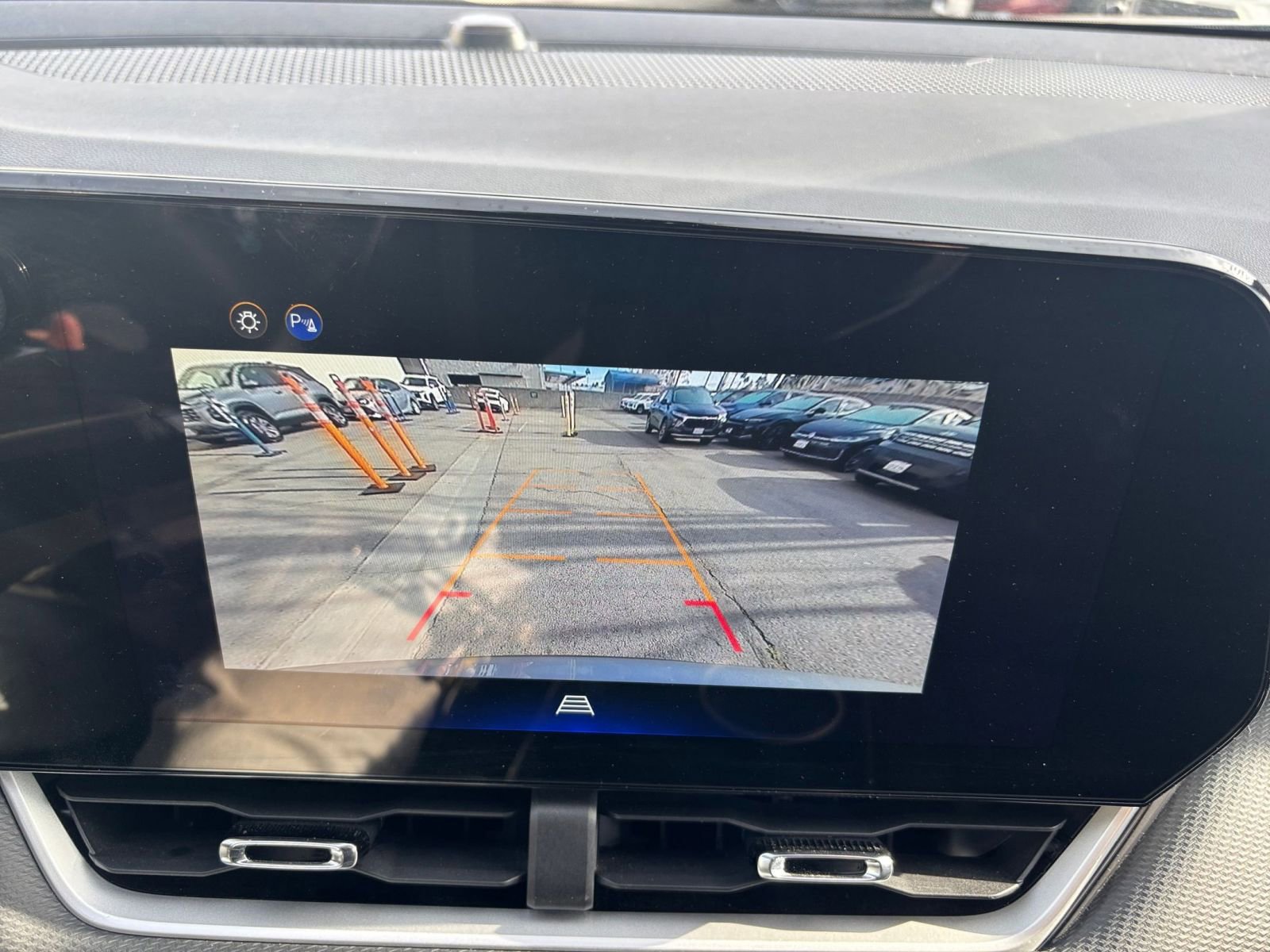 Thumbnail: 2025 Chevrolet Equinox - 17