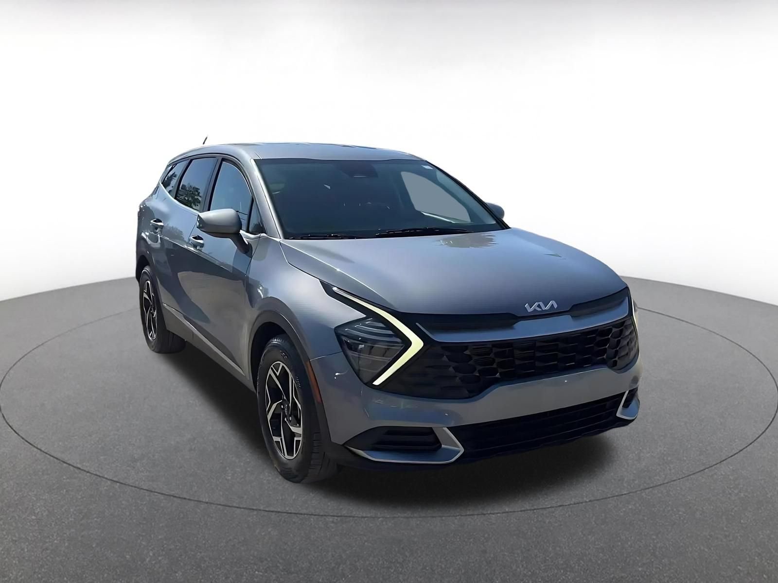 Thumbnail: 2025 Kia Sportage - 3