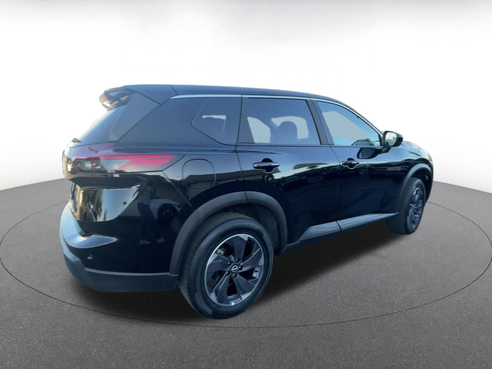 Thumbnail: 2025 Nissan Rogue - 15