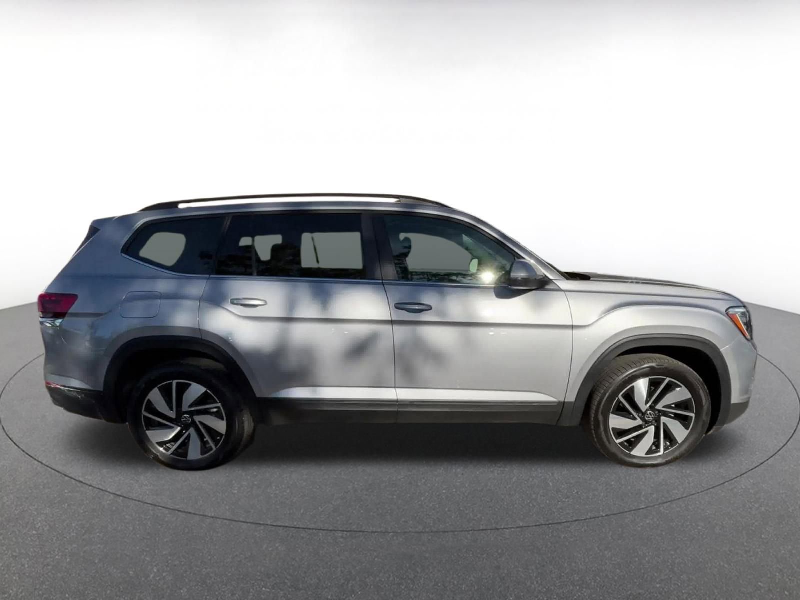 Thumbnail: 2025 Volkswagen Atlas - 16