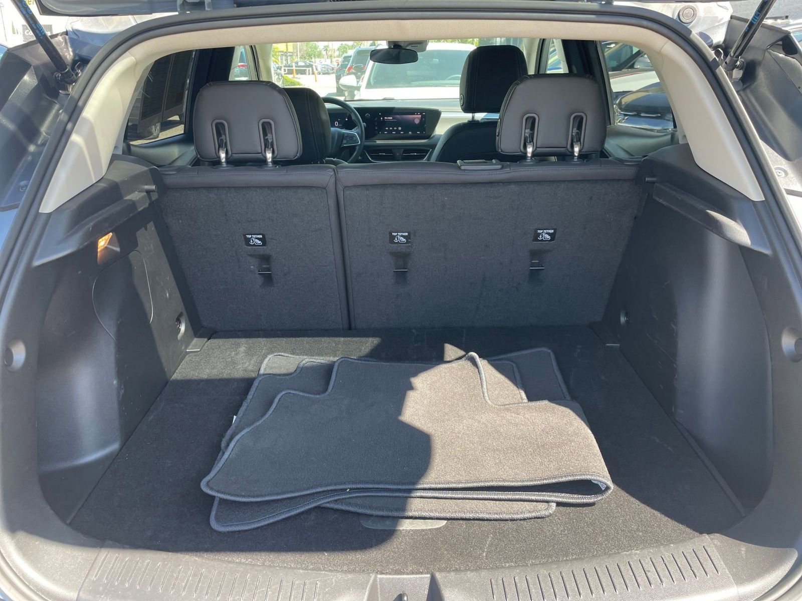 Thumbnail: 2025 Buick Encore GX - 31