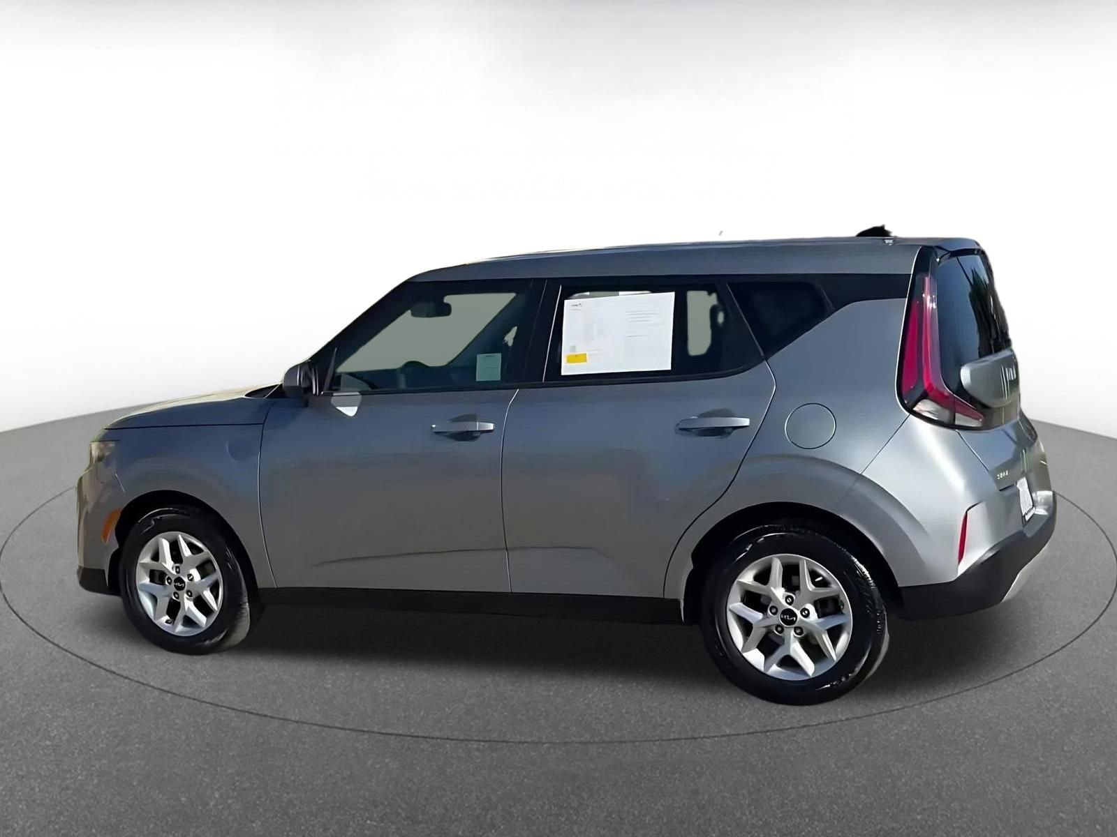Thumbnail: 2025 Kia Soul - 9