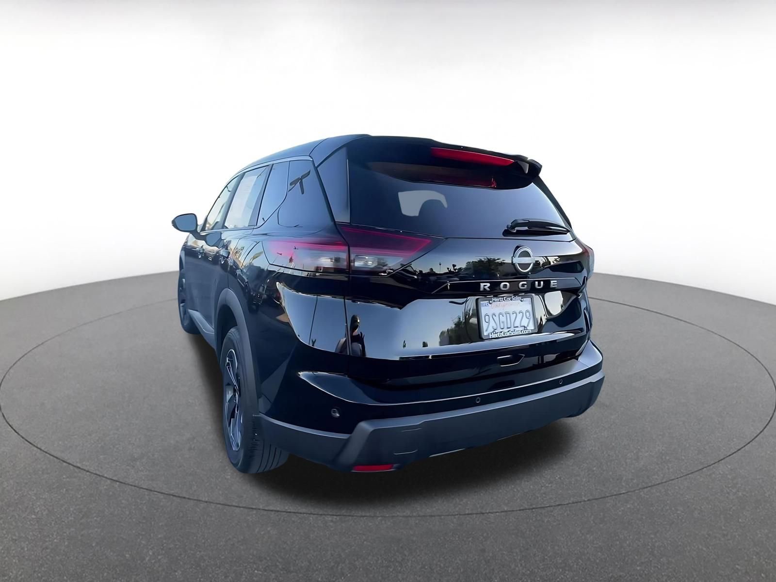 Thumbnail: 2025 Nissan Rogue - 11