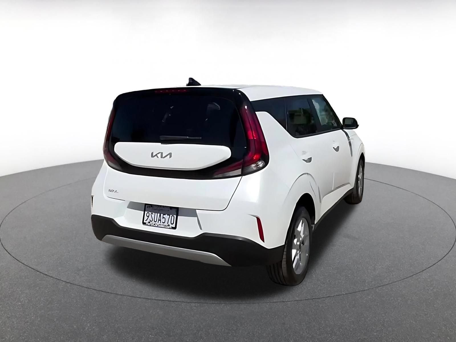 Thumbnail: 2025 Kia Soul - 14
