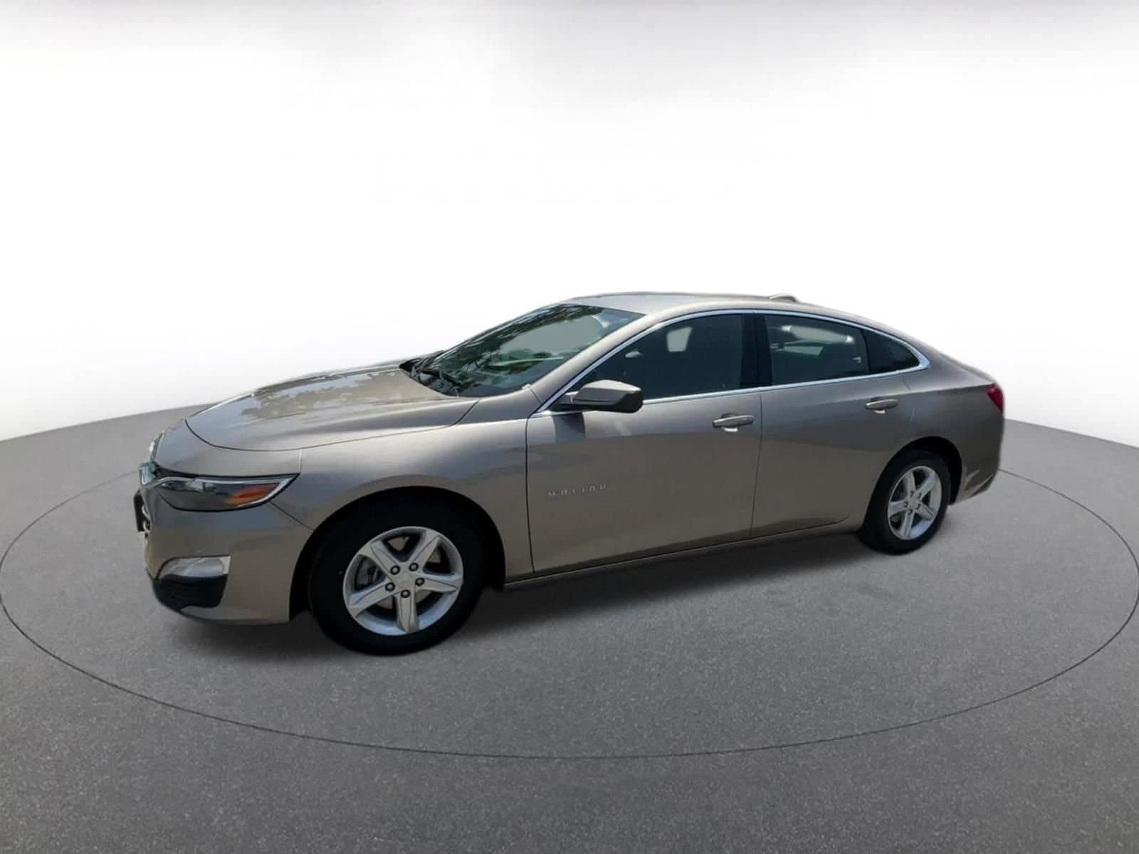 Thumbnail: 2024 Chevrolet Malibu - 7