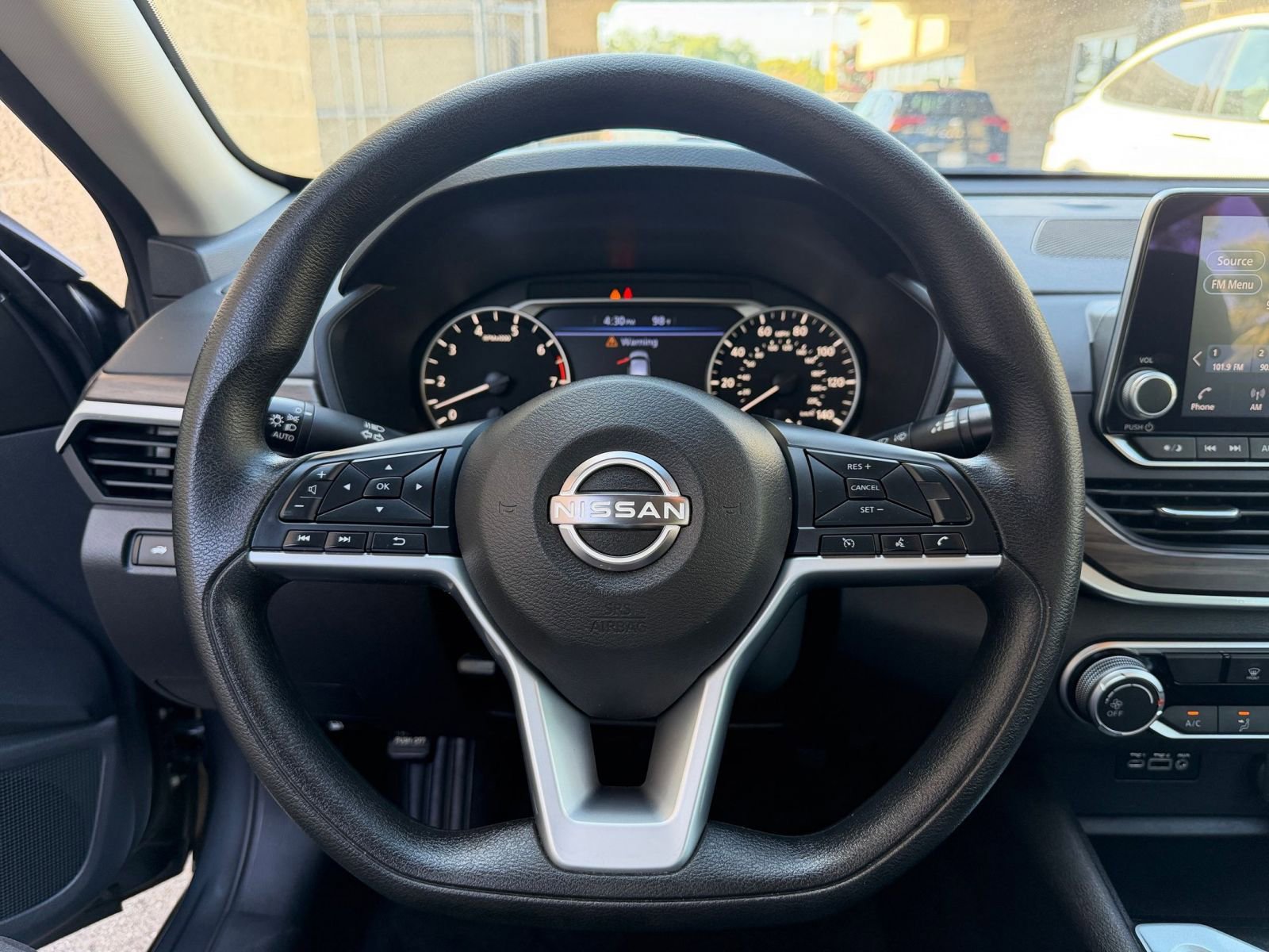 Thumbnail: 2025 Nissan Altima - 28