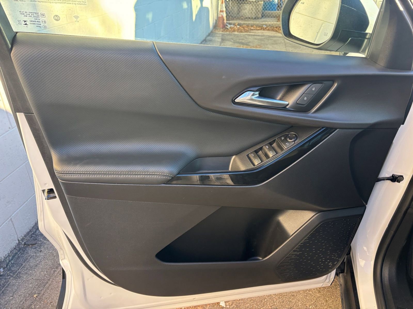 Thumbnail: 2025 Chevrolet Equinox - 20