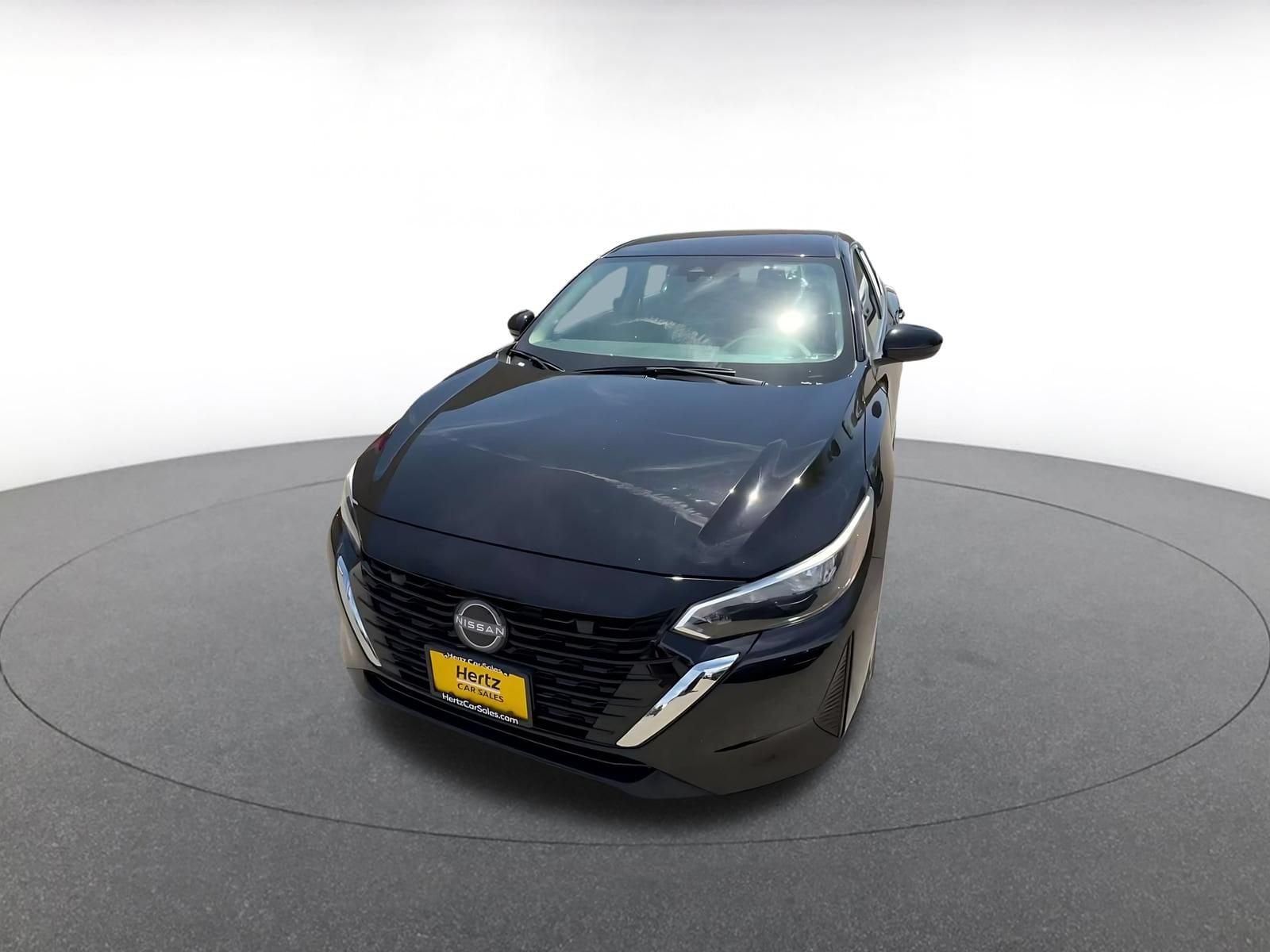 Thumbnail: 2025 Nissan Sentra - 6