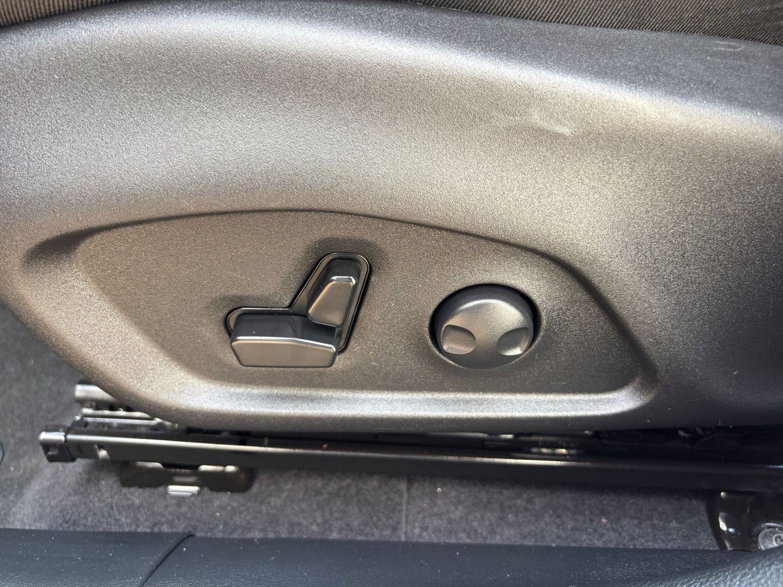 Thumbnail: 2025 Jeep Compass - 23