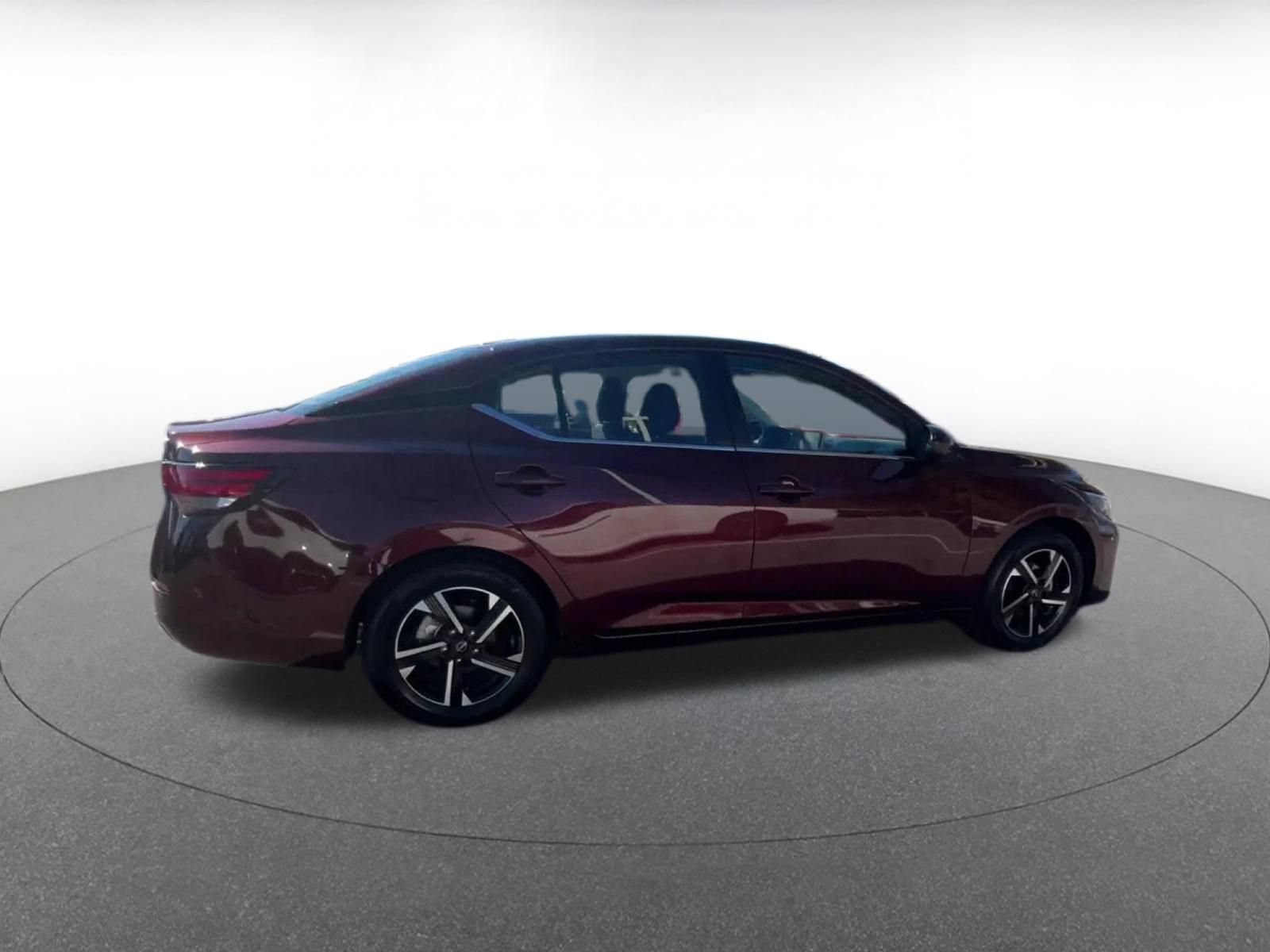 Thumbnail: 2025 Nissan Sentra - 12