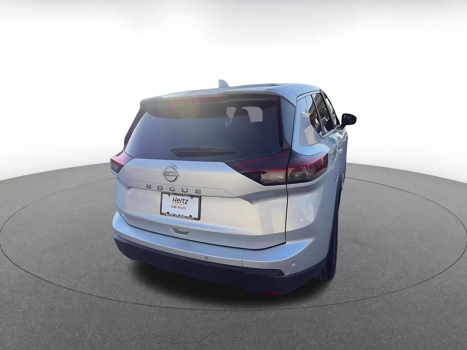Thumbnail: 2025 Nissan Rogue - 15