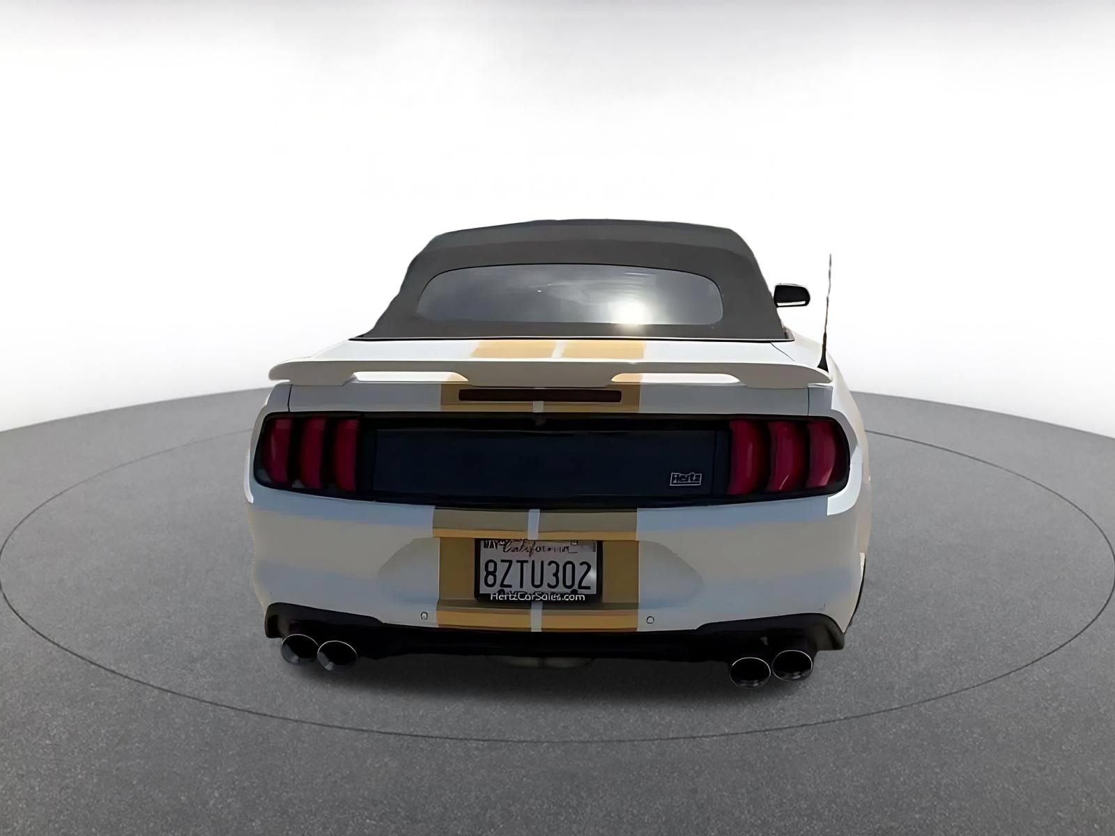 Thumbnail: 2022 Ford Mustang - 12