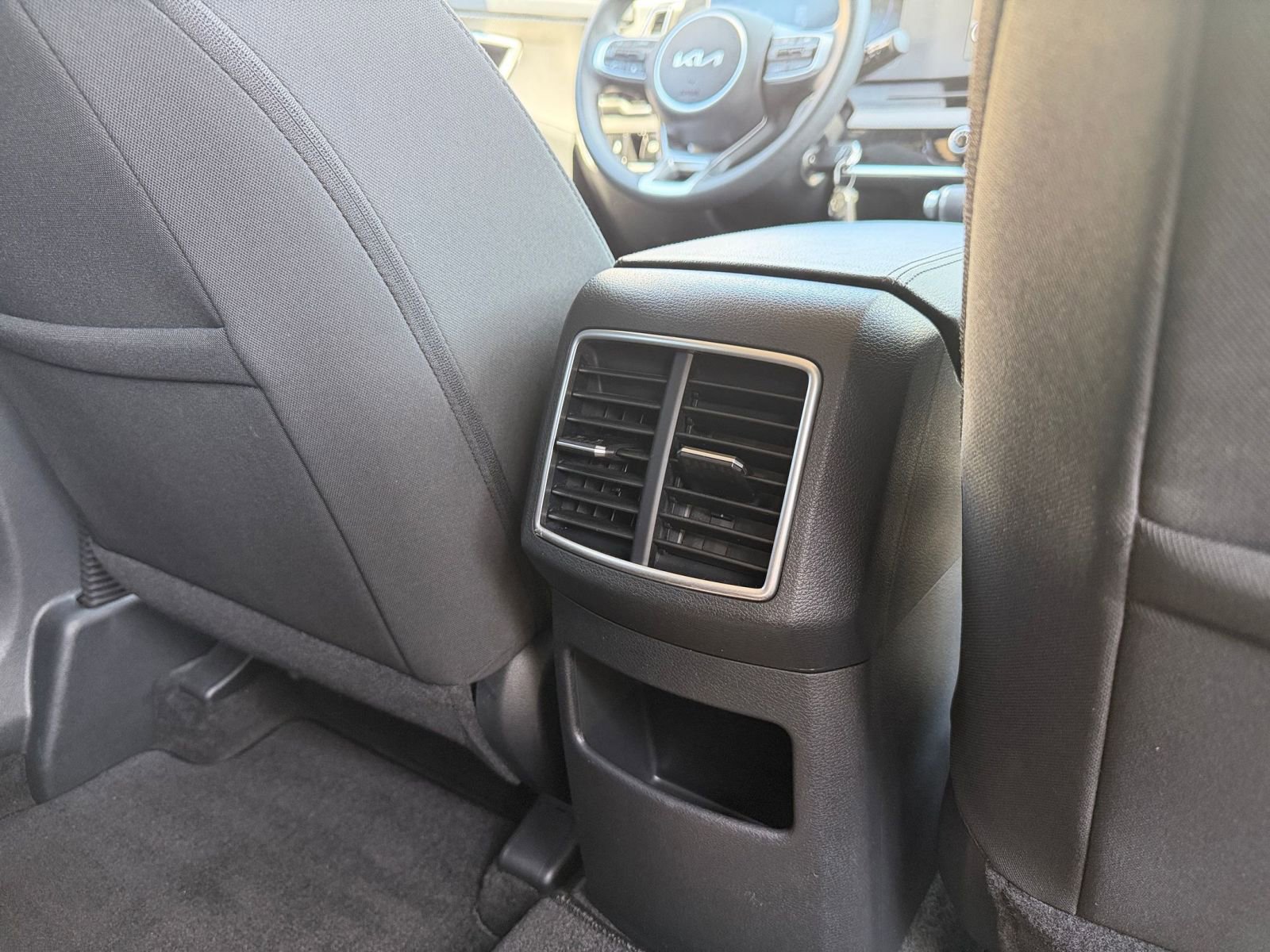 Thumbnail: 2025 Kia Sportage - 22