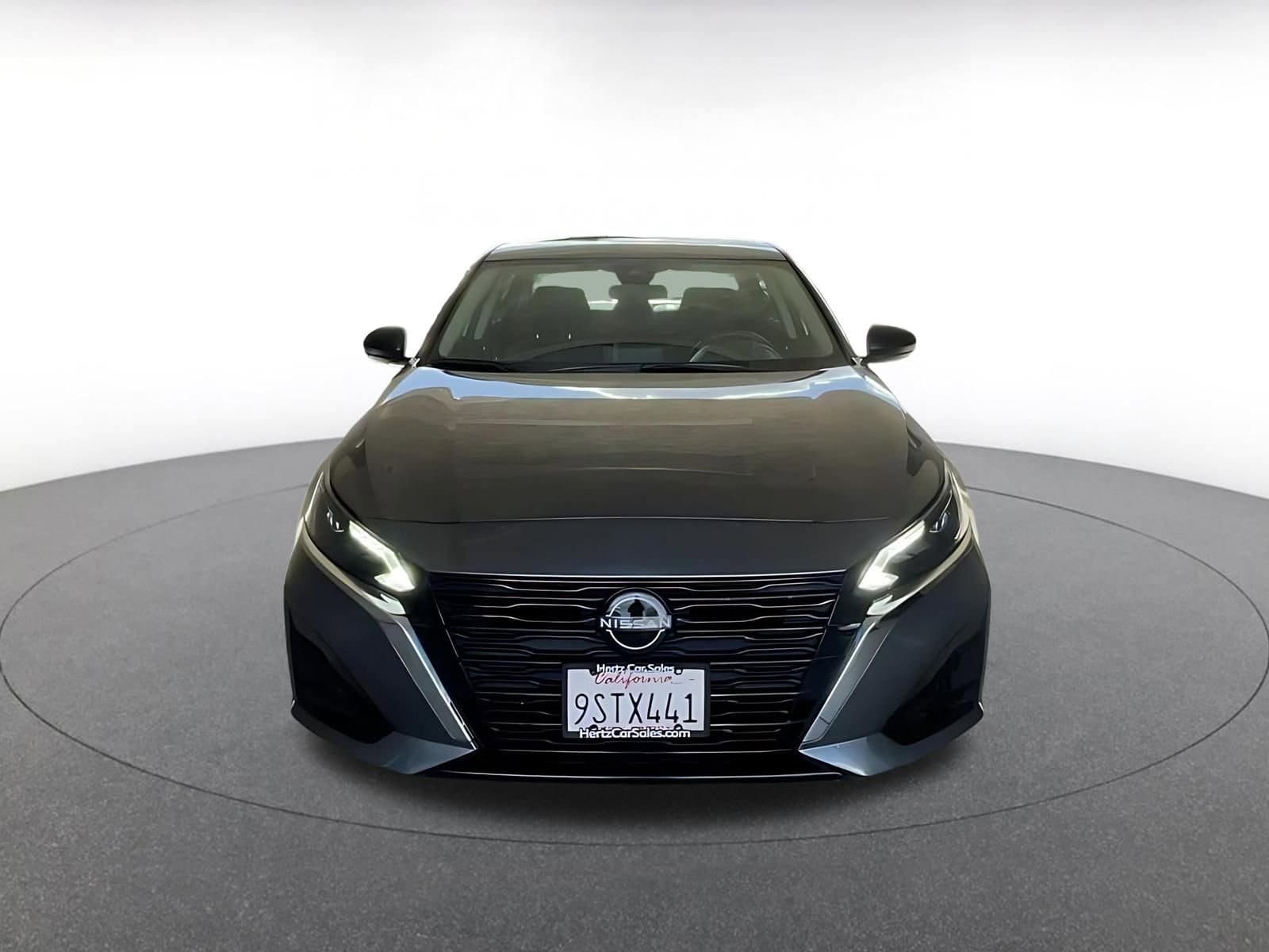 Thumbnail: 2025 Nissan Altima - 4