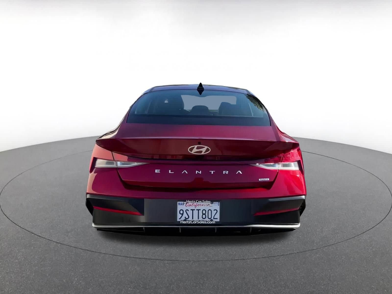 Thumbnail: 2025 Hyundai Elantra - 18