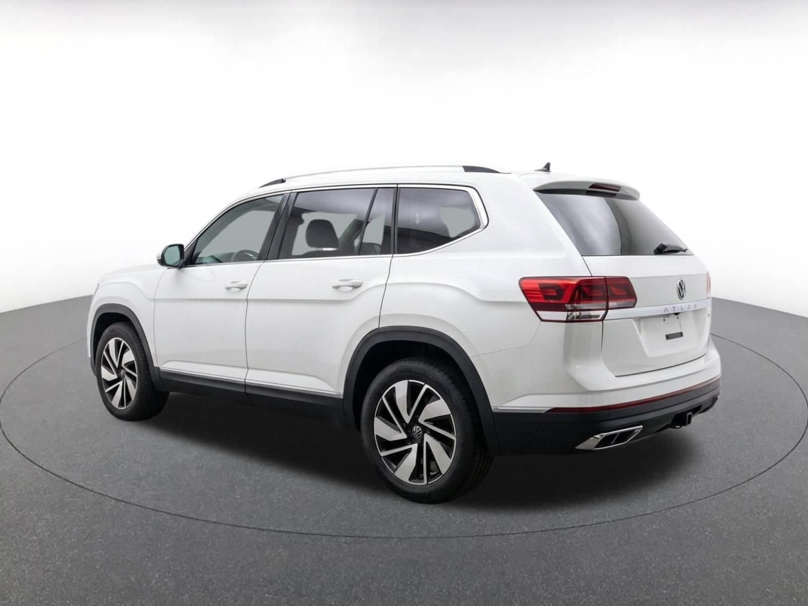 Thumbnail: 2026 Volkswagen Atlas - 5