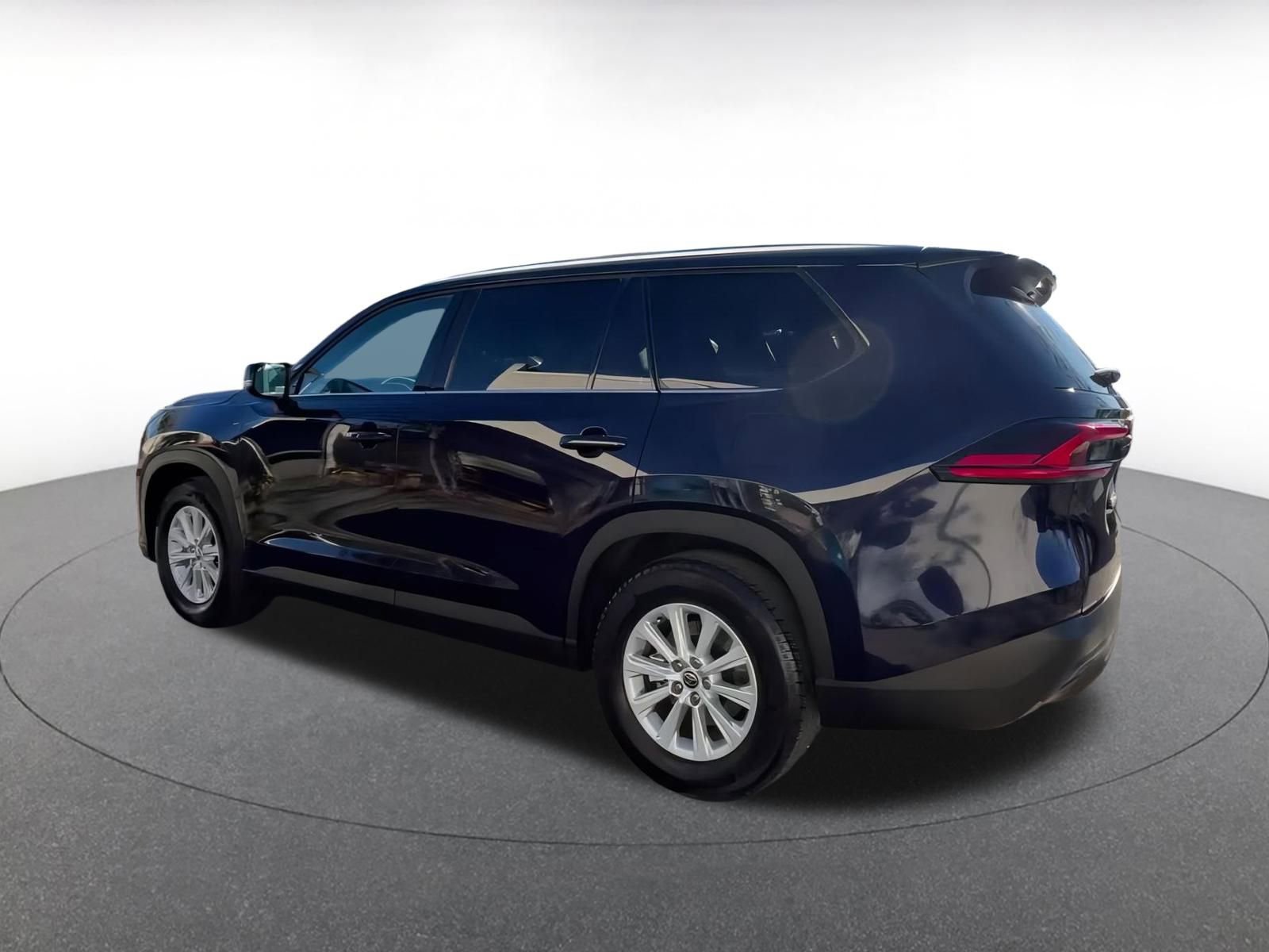 Thumbnail: 2025 Toyota Grand Highlander - 10