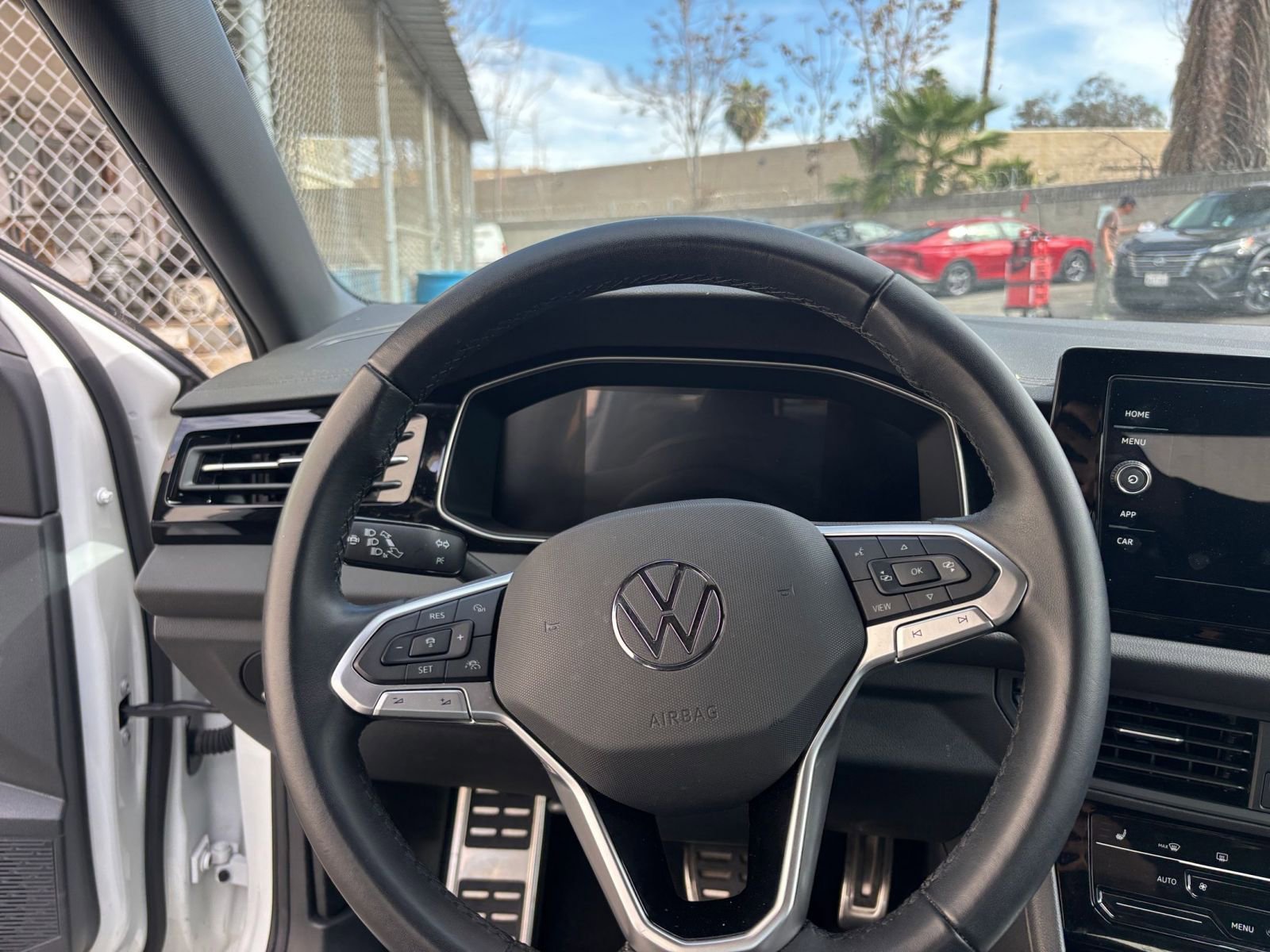 Thumbnail: 2025 Volkswagen Jetta - 35