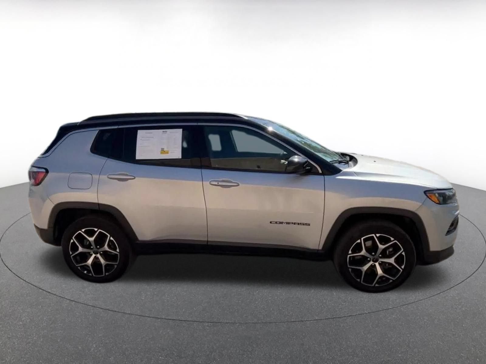 Thumbnail: 2025 Jeep Compass - 13