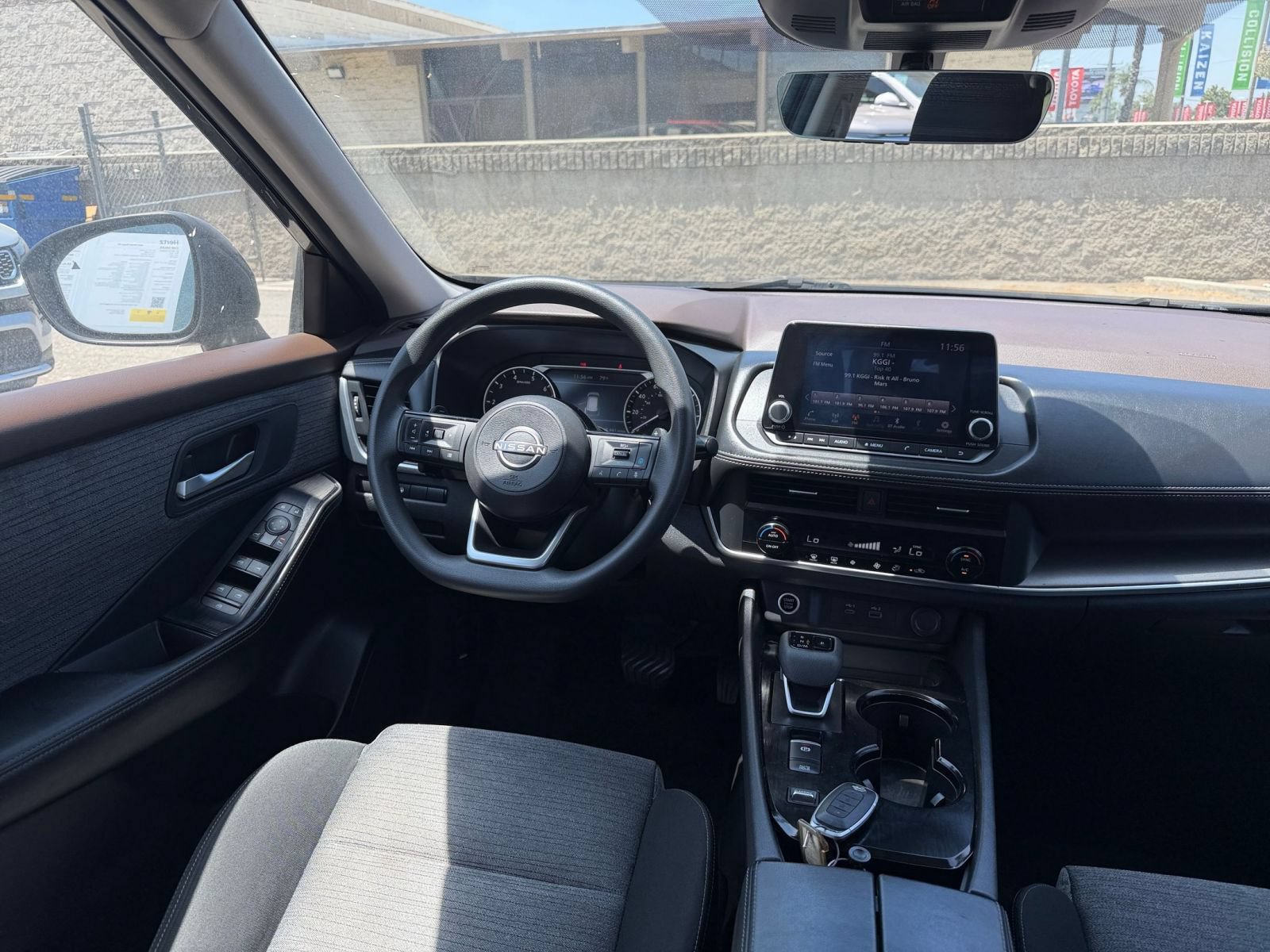 Thumbnail: 2023 Nissan Rogue - 35