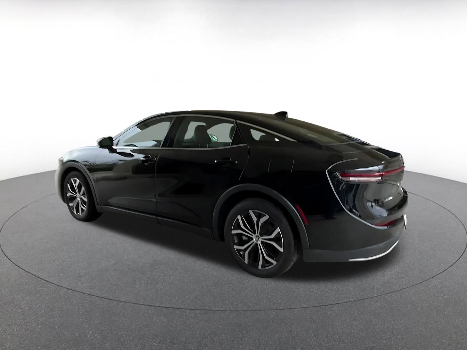 Thumbnail: 2025 Toyota Crown - 10