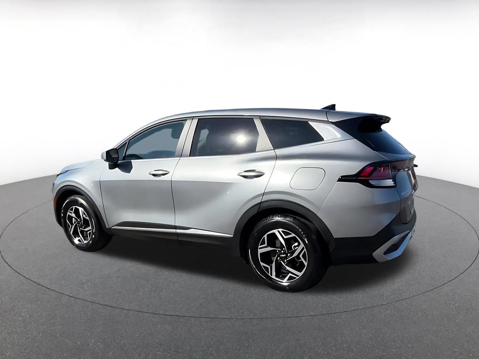 Thumbnail: 2025 Kia Sportage - 10